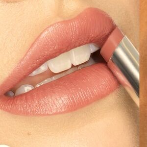 Joyful tarte Maracuja Juicy lip creme Lipstick
